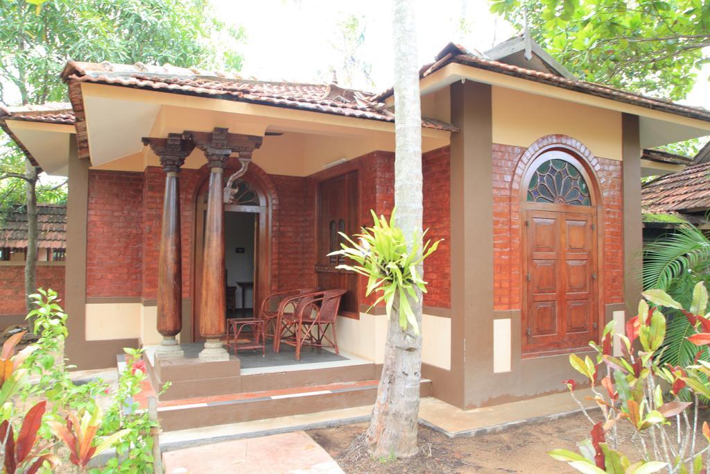Cherai Beach Resorts Exterior foto